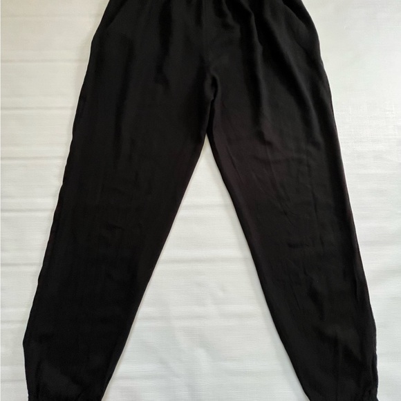 Talula Aritzia Joggers Relaxed Rayon Black Sz L - Picture 2 of 12